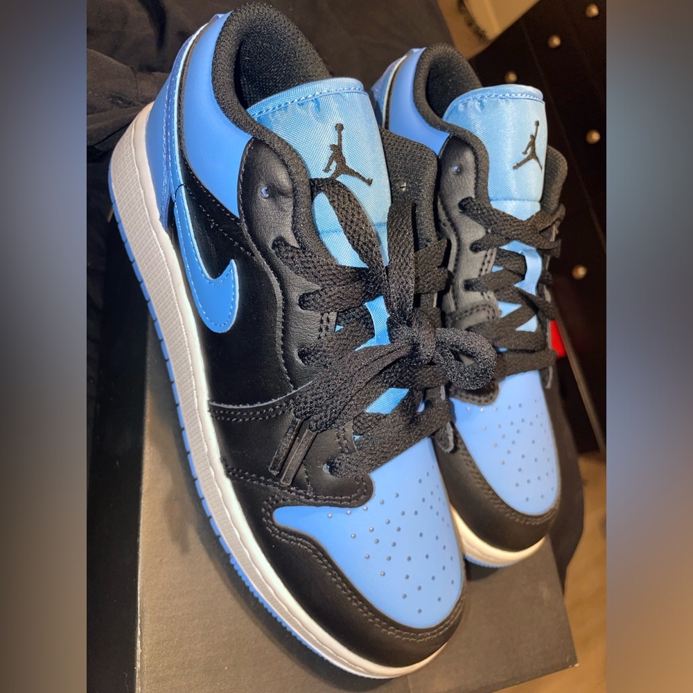 Air Jordan 1 low